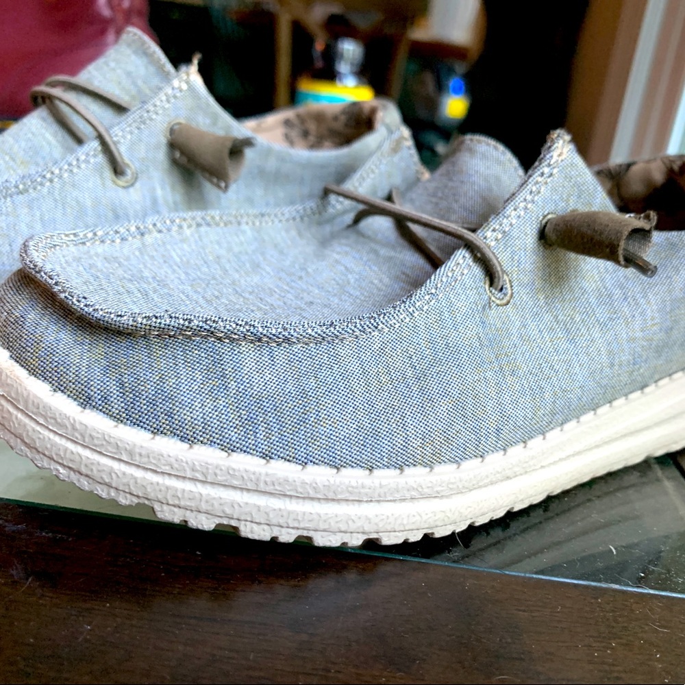 Hey Dude Wendy Size 5